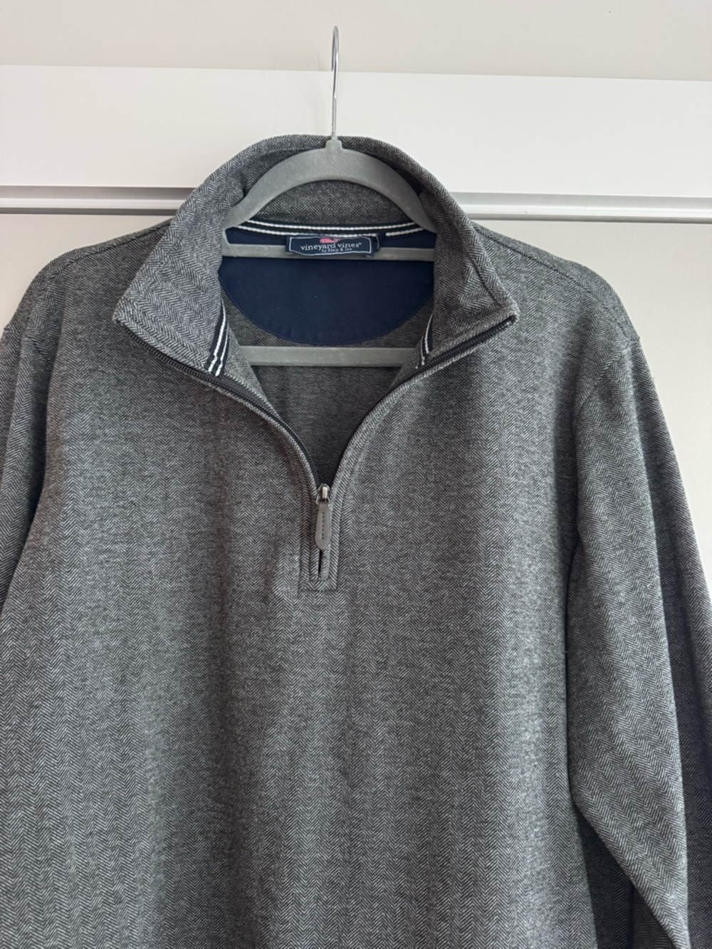 Vineyard Vines Men’s Charcoal Gray Quarter-Zip Sweater